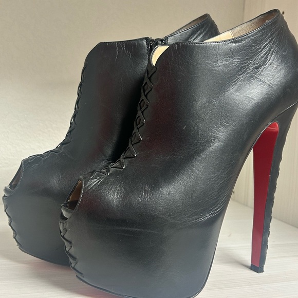 Christian Louboutin Black Leather Stitch Recouzetta Boots - Picture 4 of 4